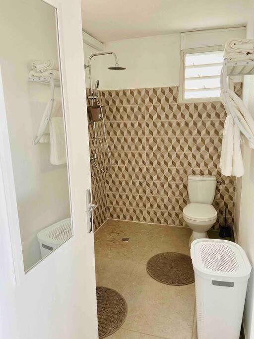 Villa Bahia - Appt F3 Vue Mer Et Montagne Baillif Ngoại thất bức ảnh