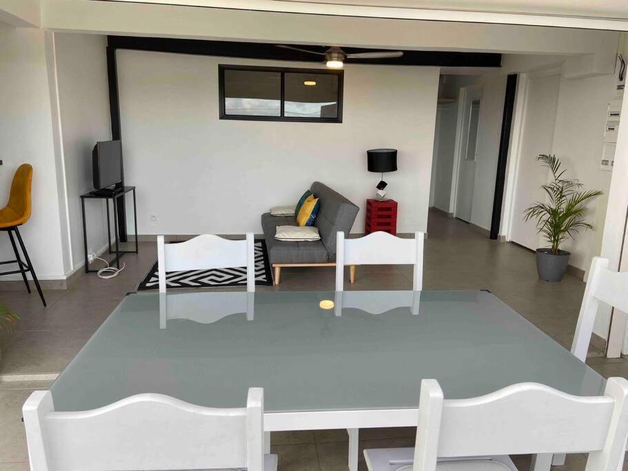 Villa Bahia - Appt F3 Vue Mer Et Montagne Baillif Ngoại thất bức ảnh